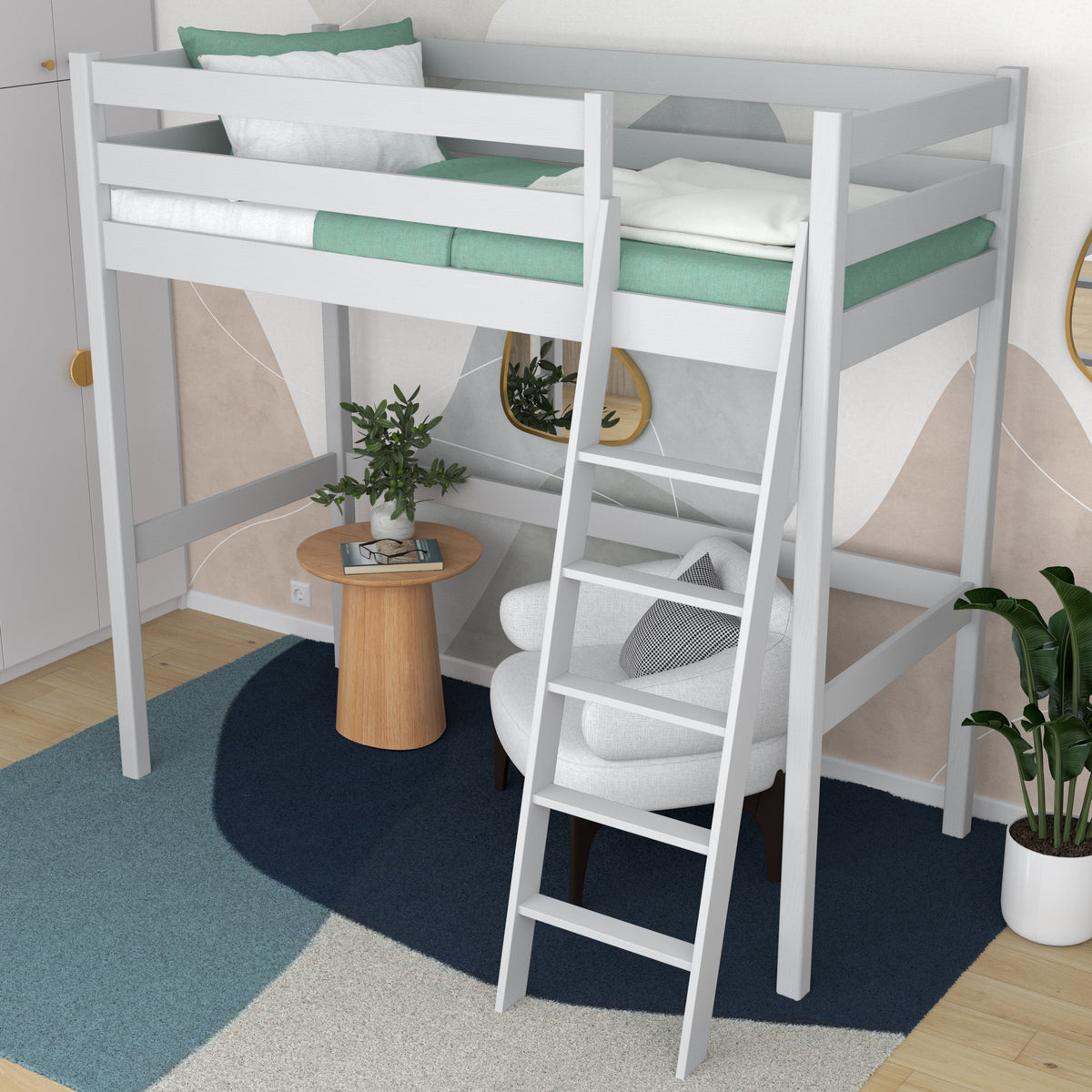 Lit mezzanine gris dans la chambre d'enfant – décoration scandinave, en bois