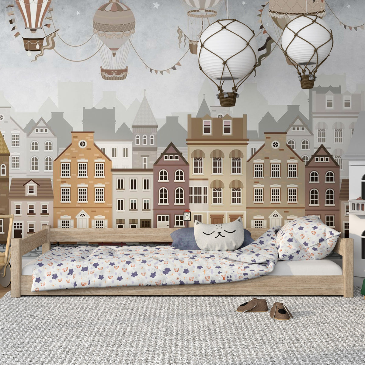 Lit bas en chêne chêne blanchi – niska rama, vue de côté, chambre scandinave